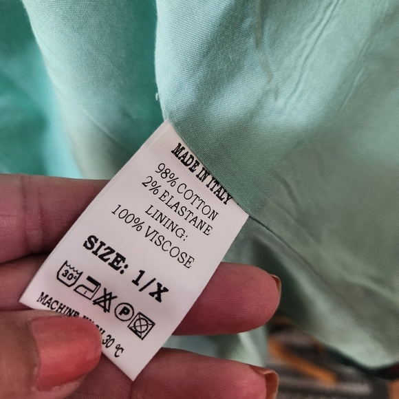 Fiss-In Italian made long coat - Picture 6 of 7